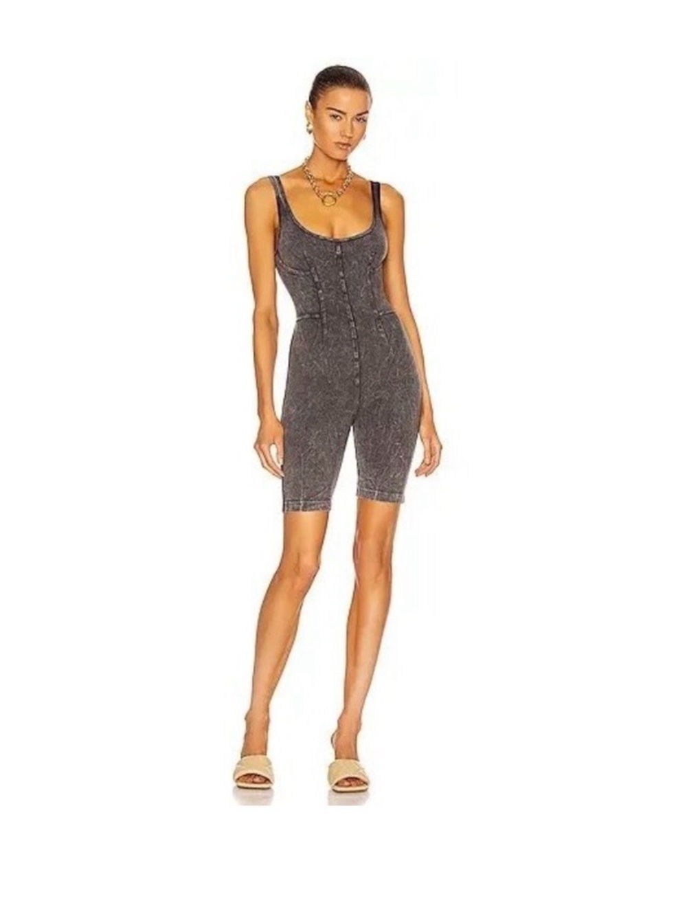 NoamPonte  form fitting Romper Gray bike short length scoop neckline Size 4